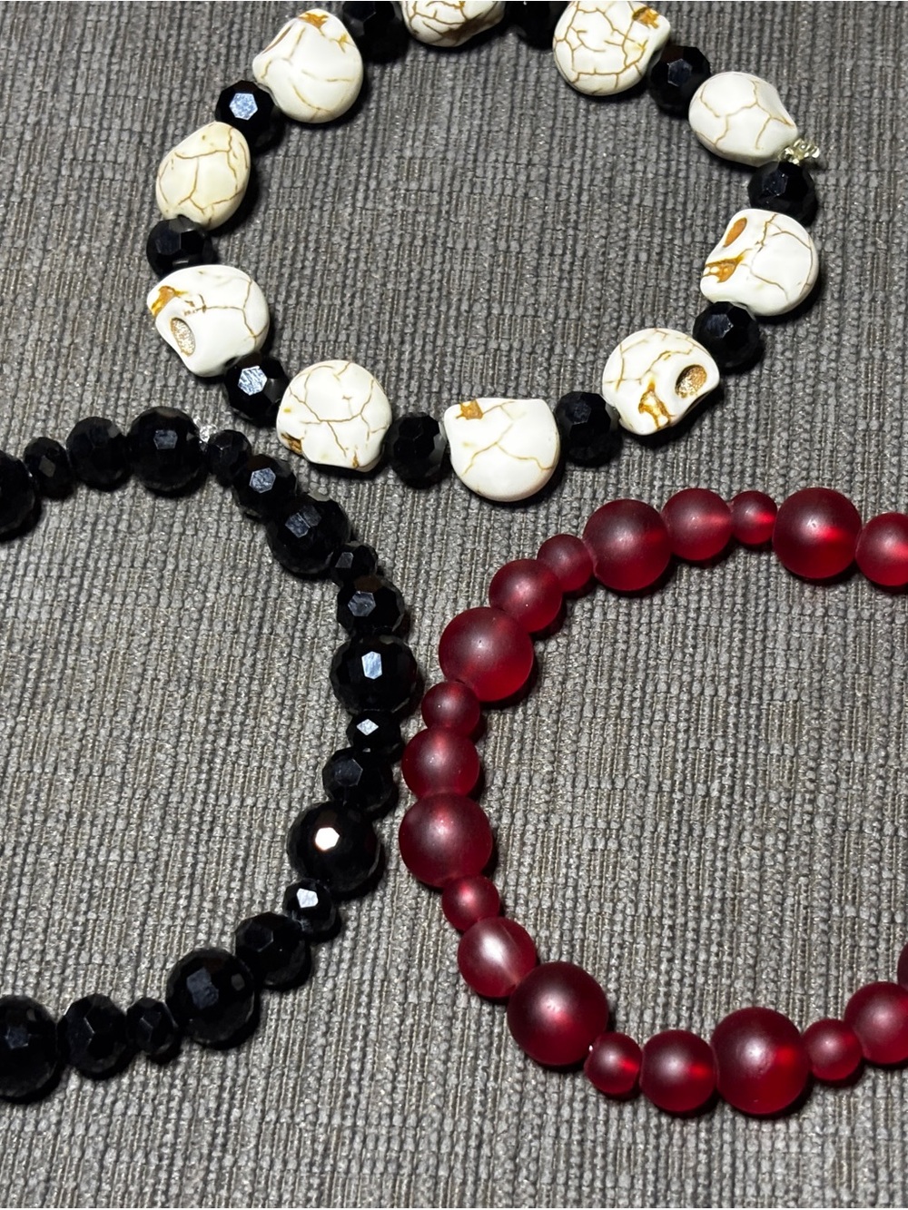 Red Matte Bead & Black Faceted Skull Bracelet Set - Picture 2 of 2